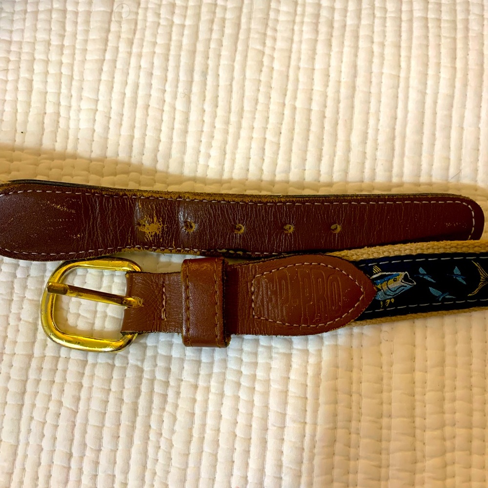 Guy Harvey belt, yellowfin tuna, size 34